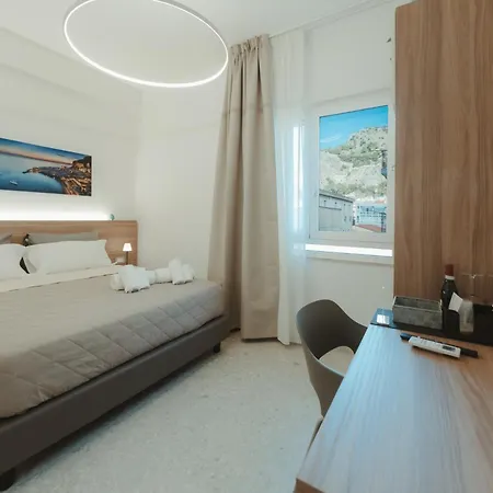 Verga 16 Deluxe Cefalù