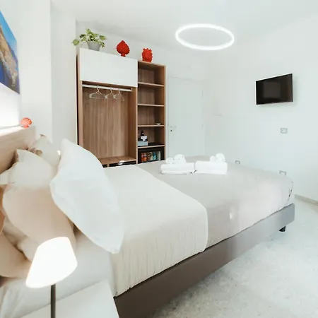 Verga 16 Deluxe Pensionat 4*