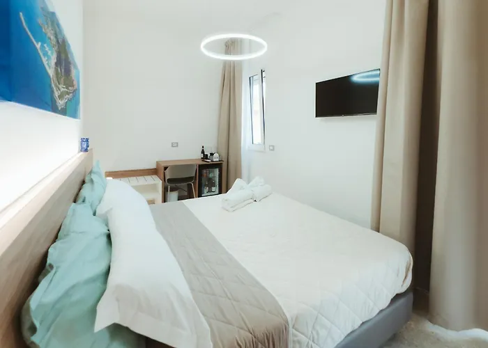 Verga 16 Deluxe Pensjonat 3*