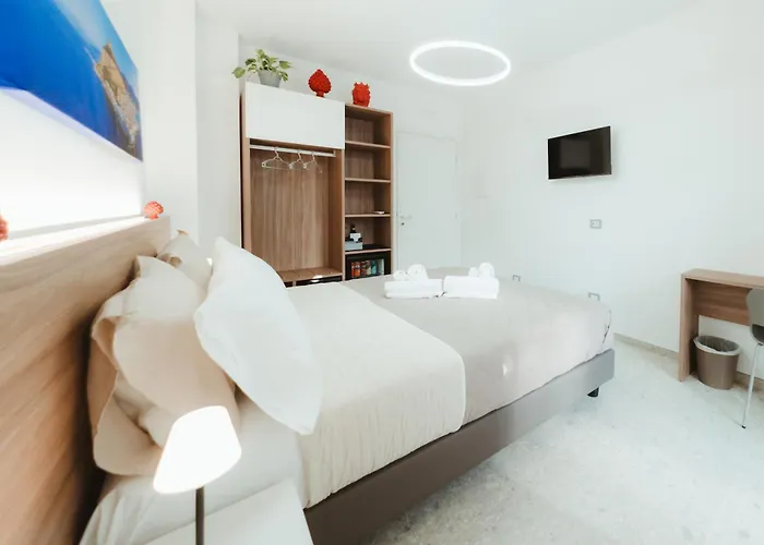 Verga 16 Deluxe Pensjonat 3*