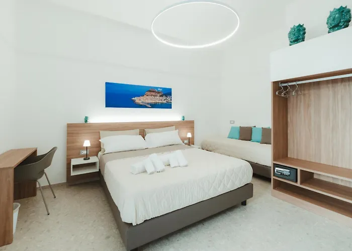 Verga 16 Deluxe בית הארחה 3*